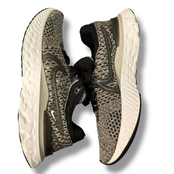 Nike React Infinity Run Flyknit 3 Size 8.5 Black Dark Smoke Grey Running Shoes - Picture 10 of 13